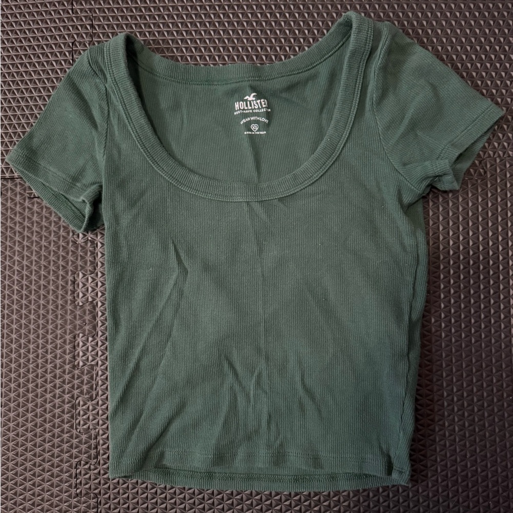 Hollister Dark Green Fitted Tee